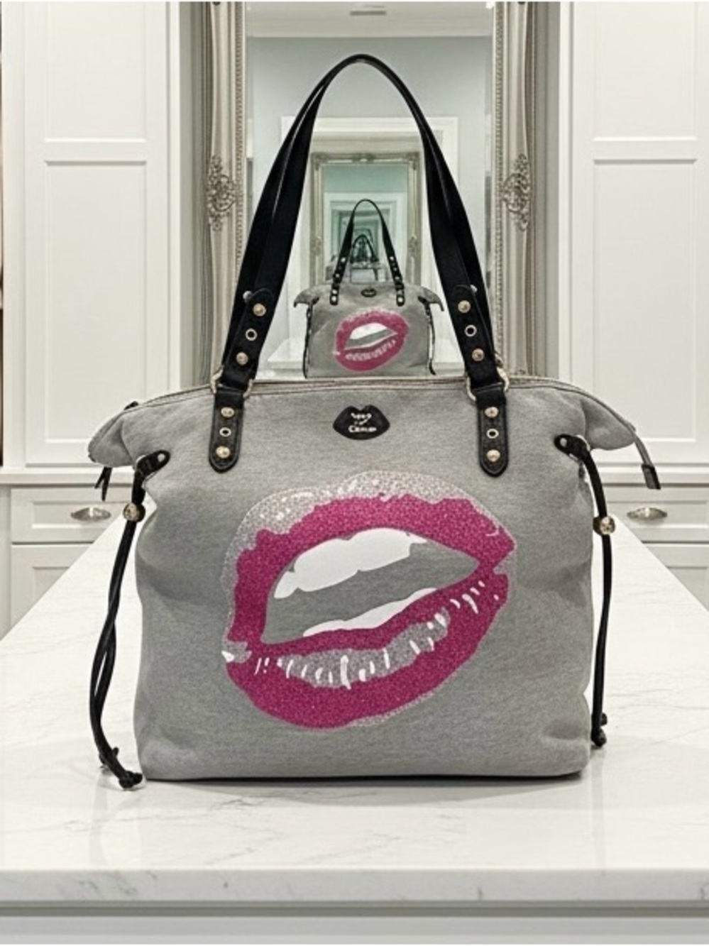 Juicy Couture Gray Shoulder Bag with Signature Pink Lip Graphic